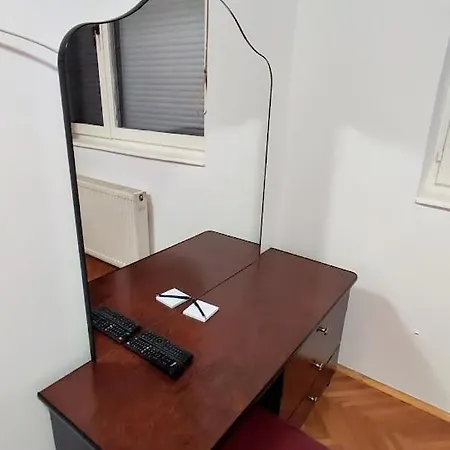 Central Lake Apartment