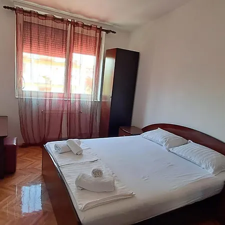 Apartament Central Lake Apartment *